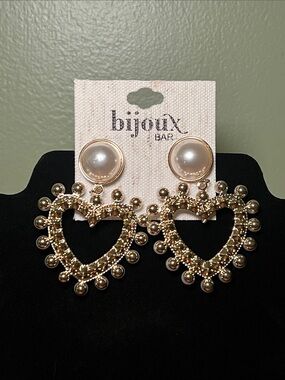 Bijoux Bar Gold Pearl Heart Drop Earrings